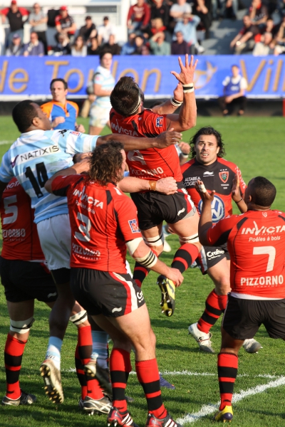 Le RCT l’emporte en costaud contre le Métro Racing 32 à 20