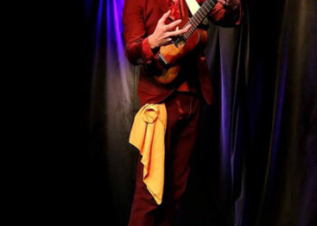 Jovany dans L'univers est grand. Le sien est compliqué à Toulon