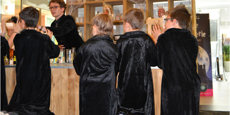 Bienvenue à l'école de la sorcellerie à La Seyne-sur-Mer