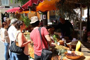 Fête du Terroir et de l'Artisanat à CARNOULES stand