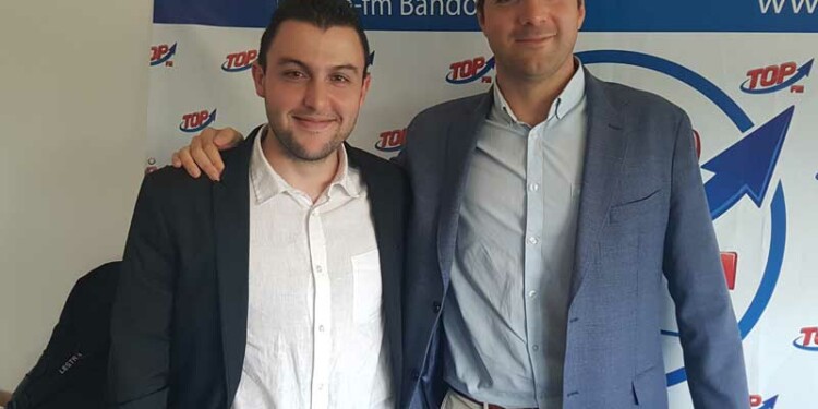 INFO 83 et TOP FM rencontrent Meddy Viardot et Bertrand Celma du Rotary La Seyne-Saint-Mandrier pour la Worlcleanupday septembre 2019. INFO 83 et TOP FM