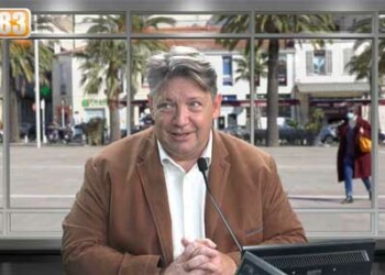 Stéphane Lelièvre Les Pins Penchés