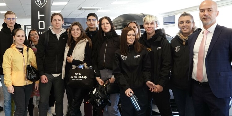 "Clash tes stéréotypes"