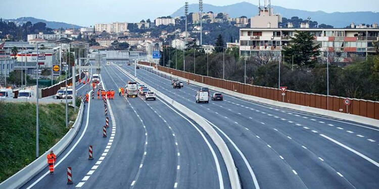 Vinci_autoroutes_info83