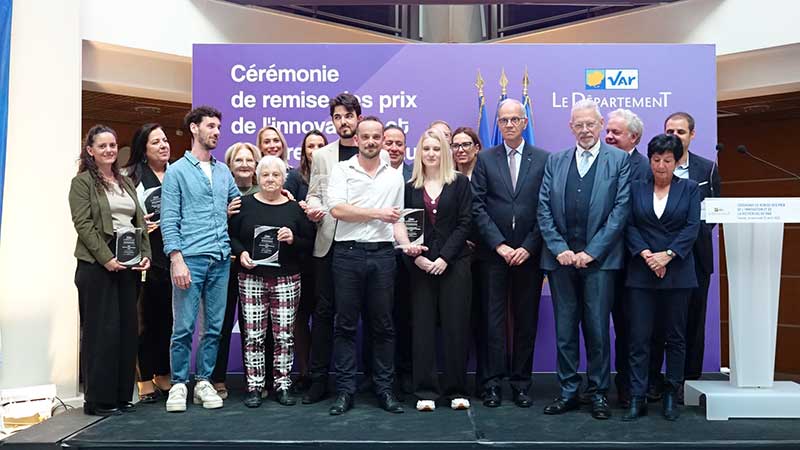 Cérémonie de remise des prix de l'innovation et de la recherche_info83