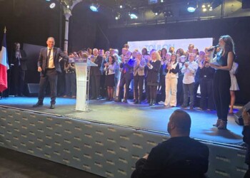 Michel Bonnus Toulon en meeting au Zénith Oméga pour les municipales 2026