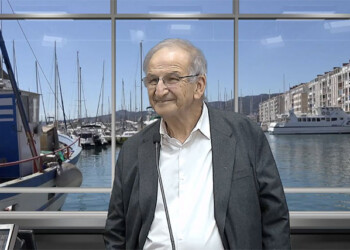 Façade historique du Grand Hôtel à Toulon sur la place de la Liberté.