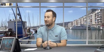 Mathieu Carrelli coordinateur pédagogique de l'École de la 2e Chance du Var sur le plateau d'INFO83