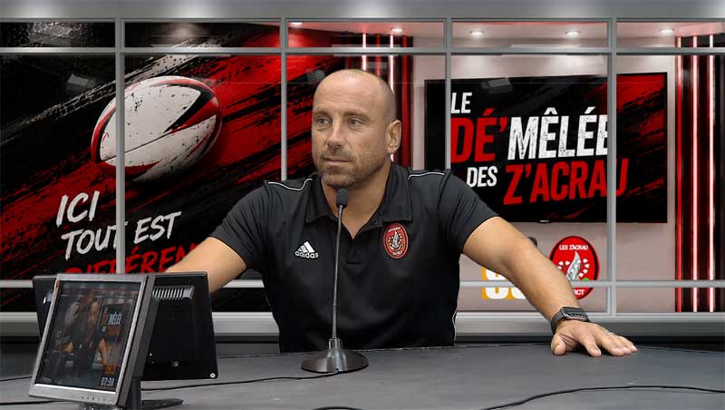 Plateau de l’émission Le Dé’mêlée des Z’Acrau sur INFO83